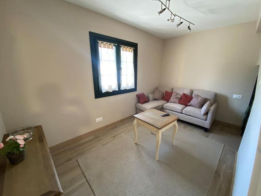 Casa En Montealegre Reformada Y Acogedora Sámano المظهر الخارجي الصورة